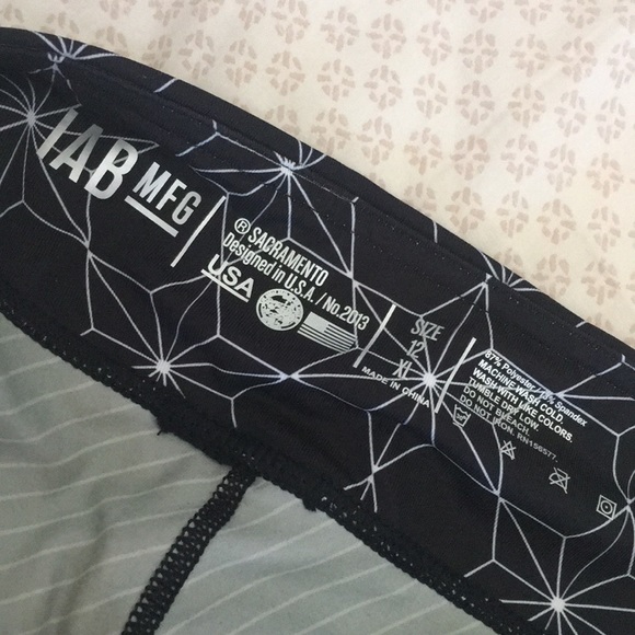 IAB 3.0 booty shorts - Picture 5 of 6